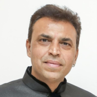 JSGian Kashyap Shah, Program Director